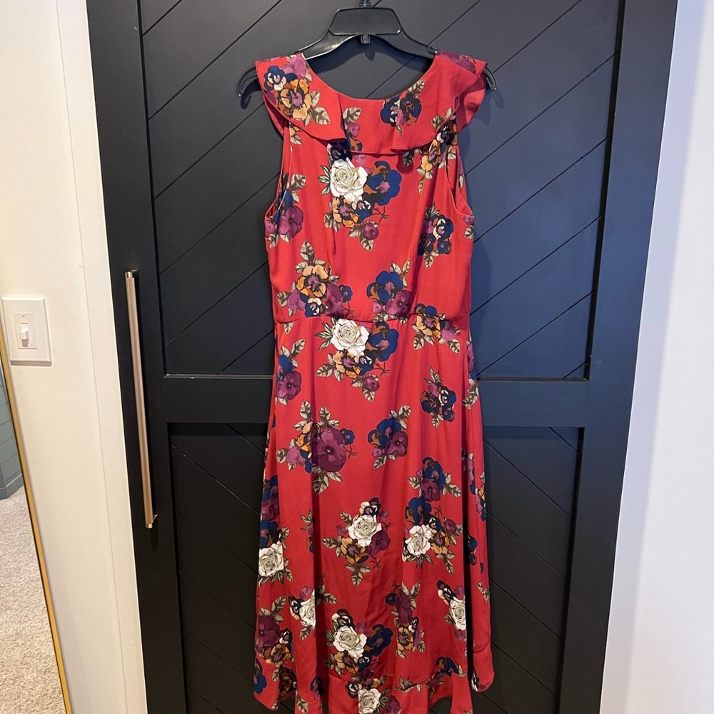 Floral Ruffle Red Dress - Picture 3 of 5